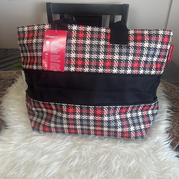 Reisenthel Red/Cream And Black Plaid Shopping Bag/Travel Bag - Picture 3 of 16